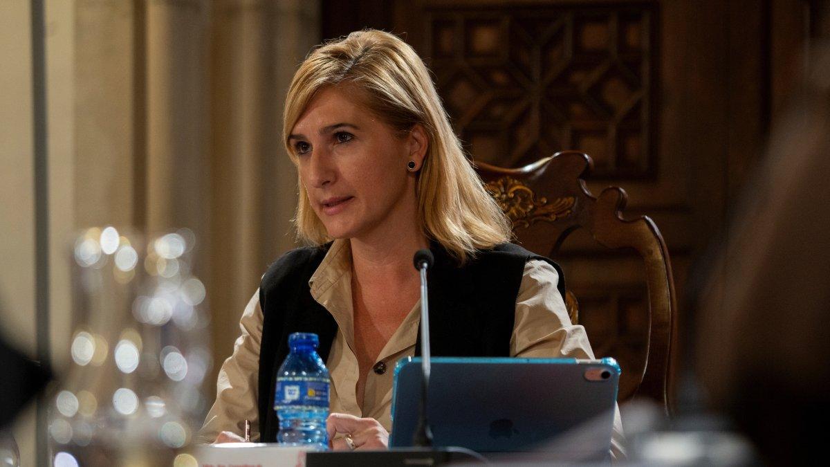 Salomé Pradas presentará a la jueza los WhatsApp del día de la dana con Mazón y su jefe de Gabinete