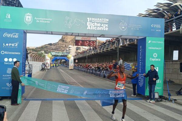 Primer Maratón Internacional: 3,500 Corredores Unidos en Elche y Alicante