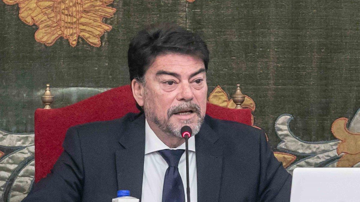 El alcalde de Alicante repudia enérgicamente el reciente asesinato machista