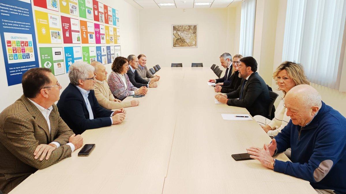 Alicante asegura financiación para modernizar las cinco principales áreas industriales de la ciudad