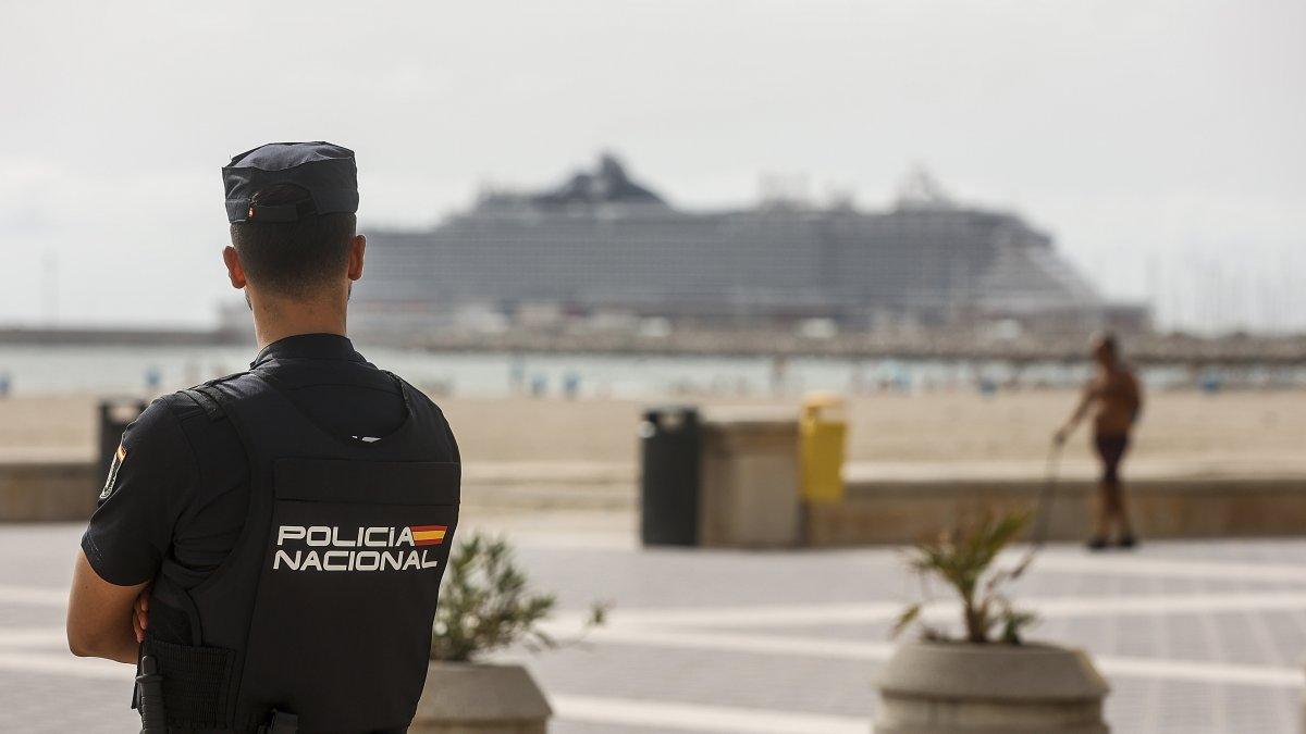 Valencia Encabeza la Reducción del Crimen en España: Delitos Disminuyen un 4,6%, Cuatro Veces Más que la Media Nacional