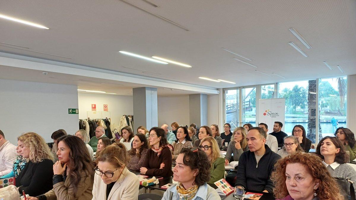 Elche Destaca en Sevilla: Jornadas de Turismo de Reunión del Spain Convention Bureau