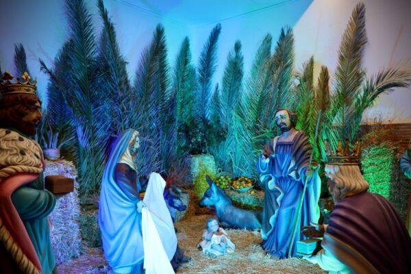 Descubre la Magia de la Exposición de Belenes en el Mercat de Sant Gregori de Torrent