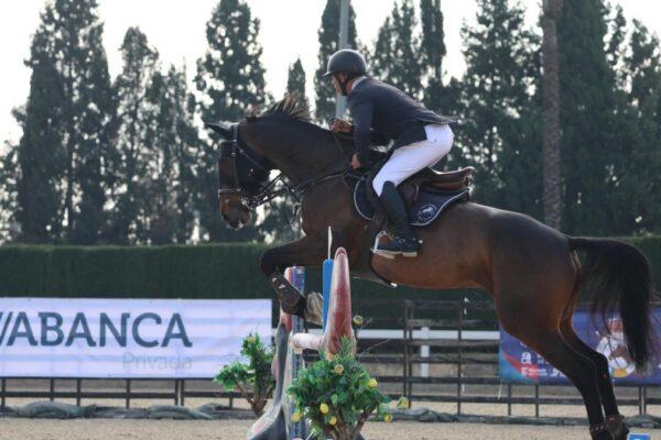 Paloma Barceló y Rubén Gómez brillan en el CSN 5 Moura Tours Valencia a pesar de las lluvias