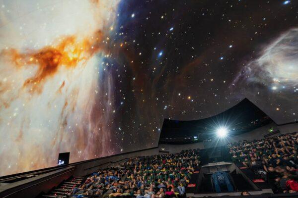 Descubre cómo la música y la astronomía se entrelazan en "Las Nocturnas de Invierno" en L'Hemisféric