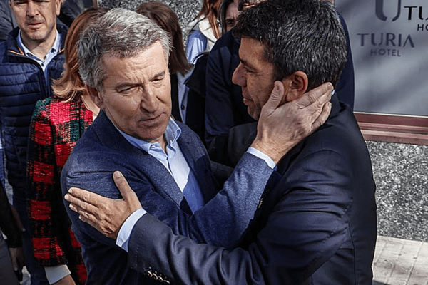 Feijóo Envía a la Juez Todos sus WhatsApps con Mazón del Día de la DANA y Solicita Declarar Telemáticamente