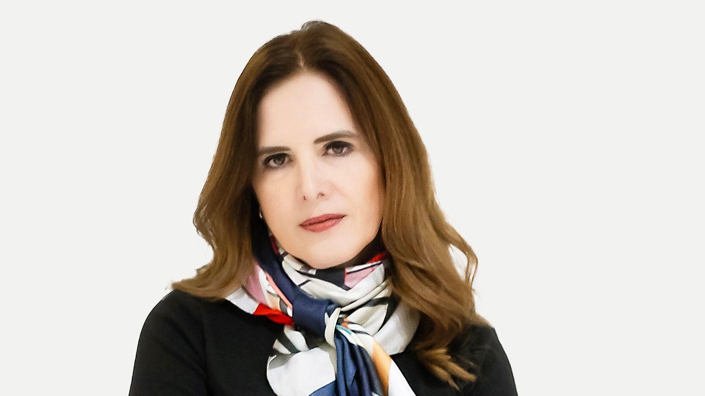 Elisa Guerra: La IA como Asistente de Enseñanza, No Sustituto del Docente