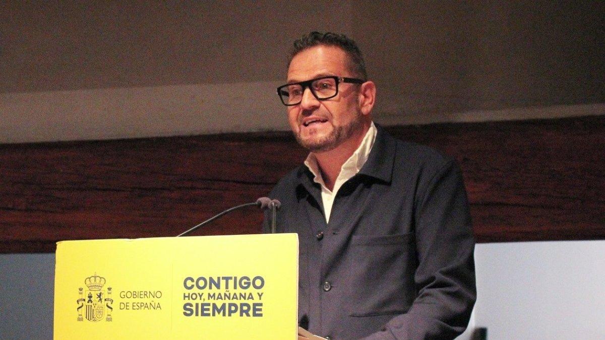José F. Cabanes, Alcalde de Sedaví, Honrado con la Cruz al Mérito Militar por su Apoyo en la Emergencia de la DANA
