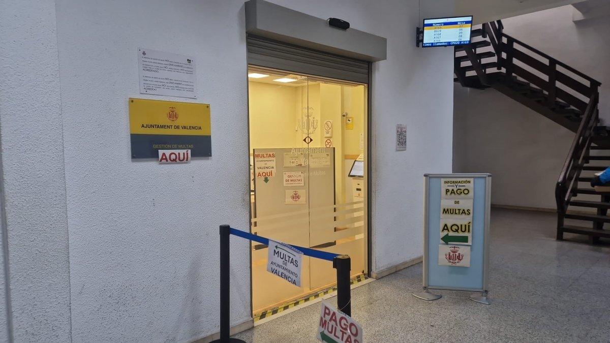 Controversia en Valencia: Multas, Estafas y un Enfrentamiento al Estilo de la Antigua Roma entre una Empresa y Sancionados