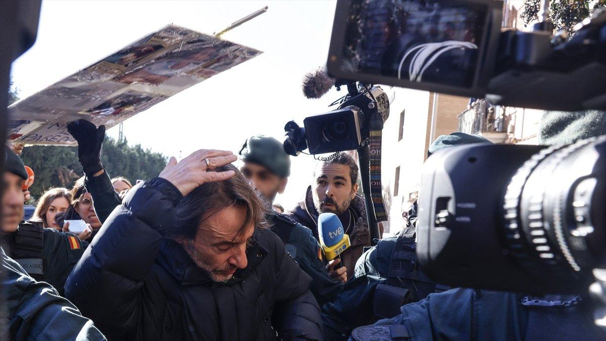 Agresión al Jefe de Gabinete de Mazón: La Alarmante Falta de Seguridad en el Juzgado de La Dana
