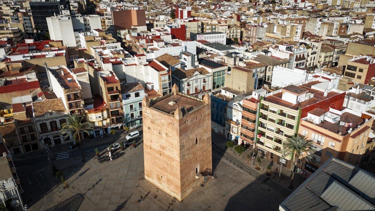 Transformación de la Torre Medieval de Torrent en un Espacio Museístico y Cultural Innovador