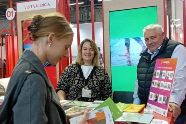 Valencia Captura el Turismo Nórdico: La Diputación Participa en la Gran Feria de Viajes de Helsinki
