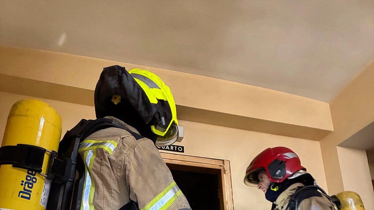 Tragedia en Valencia: Un fallecido y 19 heridos en devastador incendio de vivienda