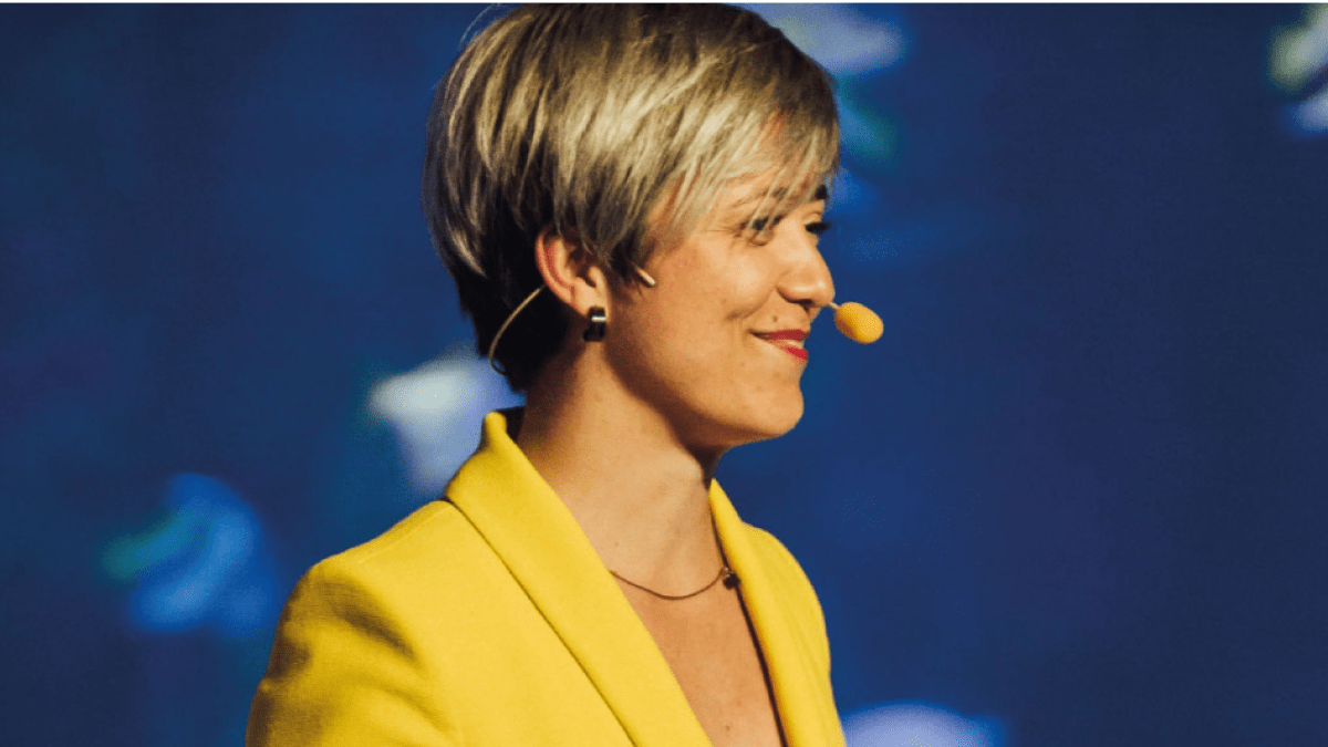 Diana de Arias Far: La Emprendedora Alicantina que Brilla como Finalista del Premio Princesa de Girona Social