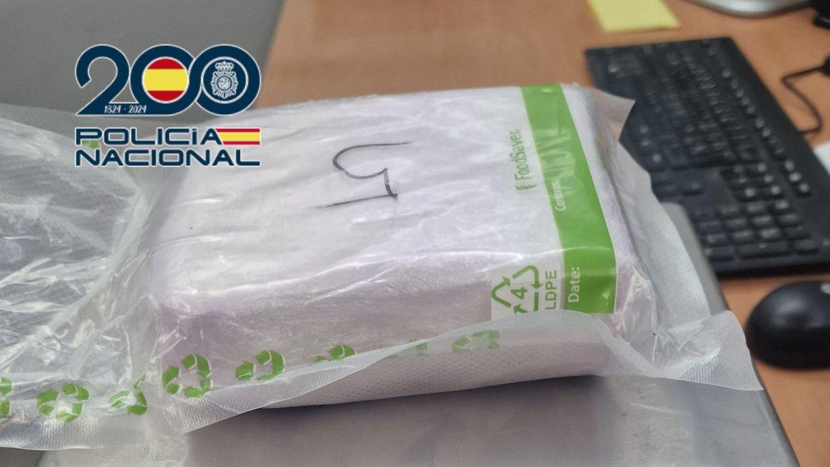 Impactante desmantelamiento del narcotráfico en Benidorm: Perros policía hallan 580 gramos de cocaína en vehículo de lujo