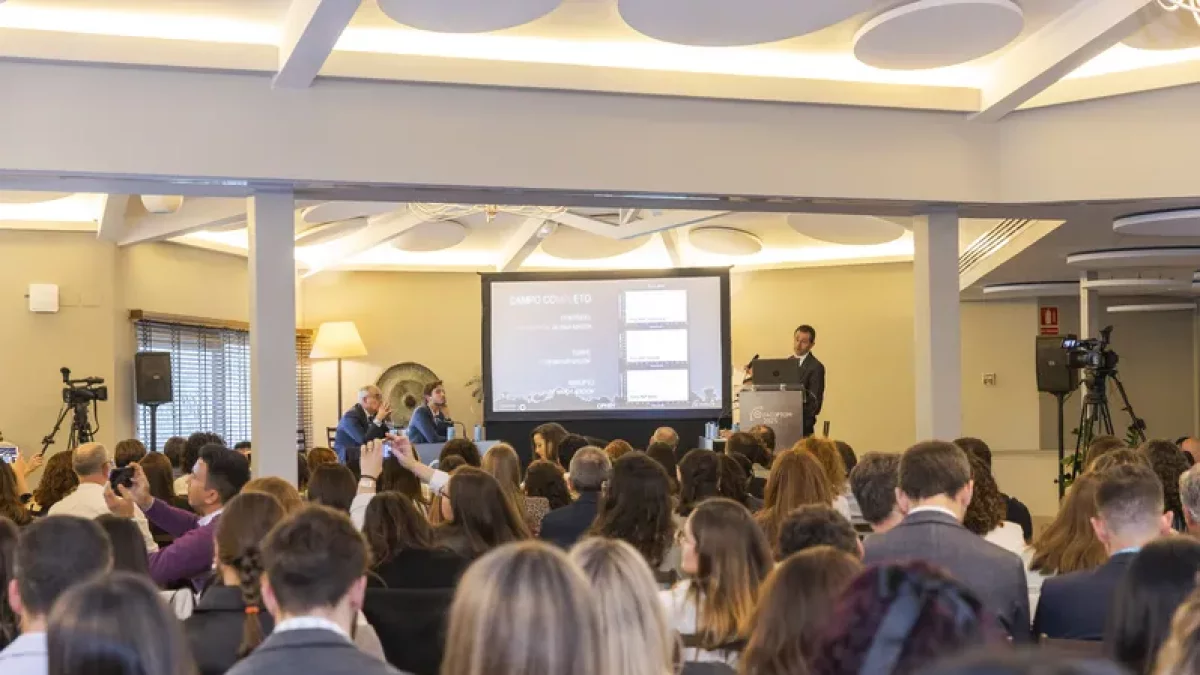 Descubre el 28 Congreso Oftalmológico FacoElche: Cirugías en Vivo y Retos de la Miopía