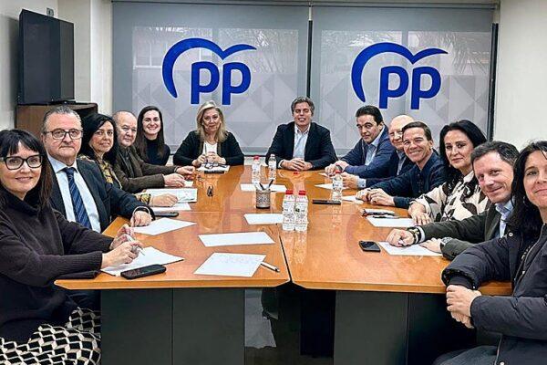 PP presenta a Fopa los ejes clave del Plan Nacional de Vivienda de Feijóo