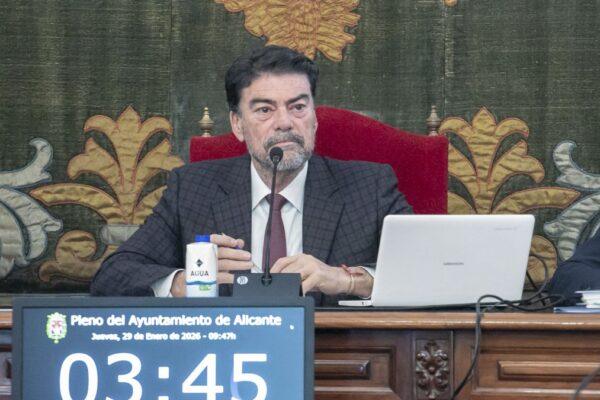Barcala Revela Que la Concejala de Urbanismo Solicitó una Vivienda 5 Años Antes de Ingresar a la Política