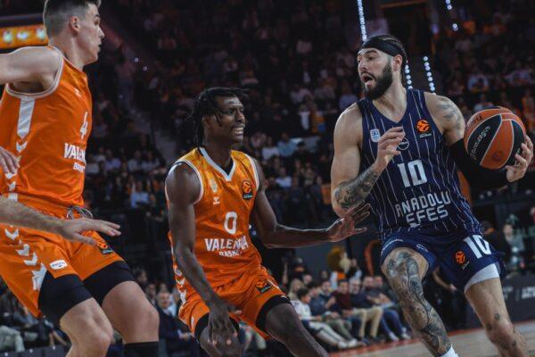 Valencia cae ante la intensidad turca en Estambul: derrota 107