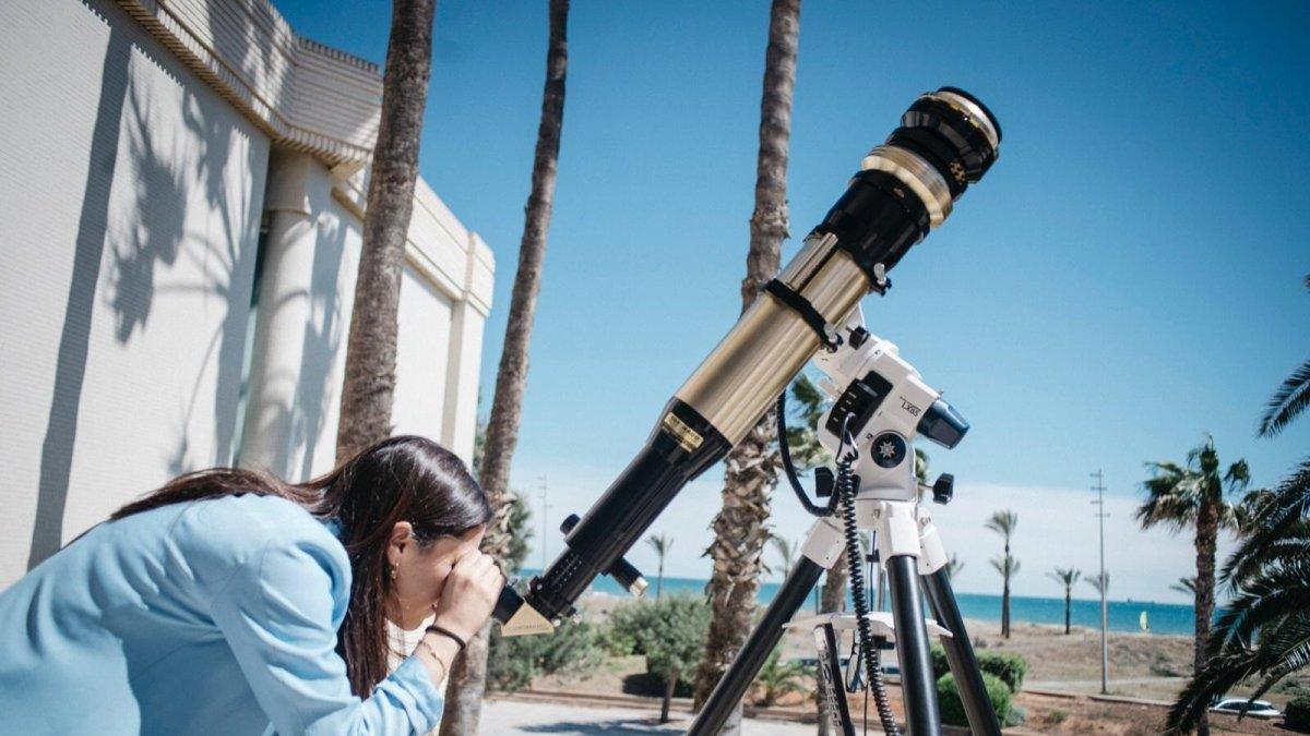 Eclipse Total en Castellón: Actividades y Exposiciones Únicas en el Planetario para no Perdérselo