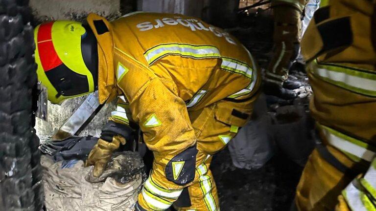 Incendio en Xàbia: Vecinos esperan el peritaje estructural antes de regresar a casa