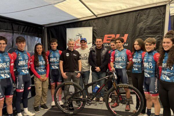Descubre el Semillero de Campeones: Presentación del Equipo Sub 23 y Junior JRG Norclamp Coloma Academy en La Nucía