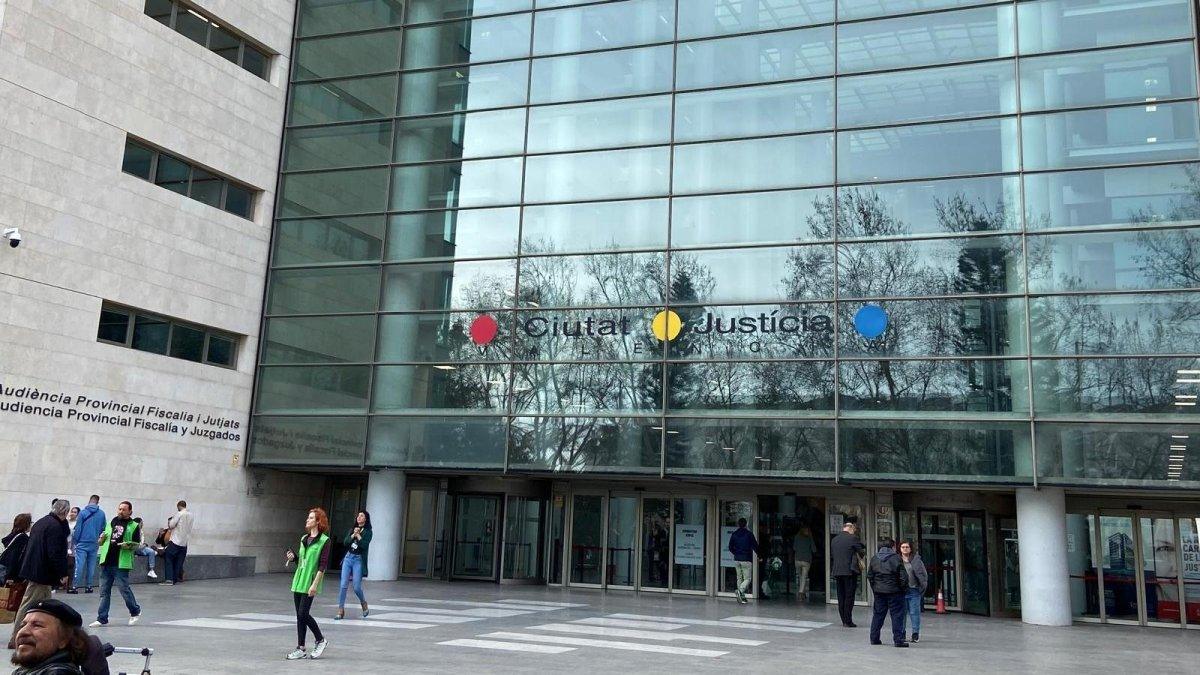 Sentencia sobre el caso de agresión sexual a menor en viaje de estudios de colegio en Valencia