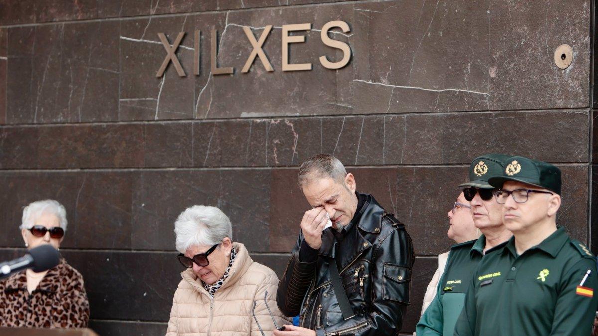 Dolor y Luto en Xilxes: La Impactante Tragedia del Asesinato de Madre e Hija