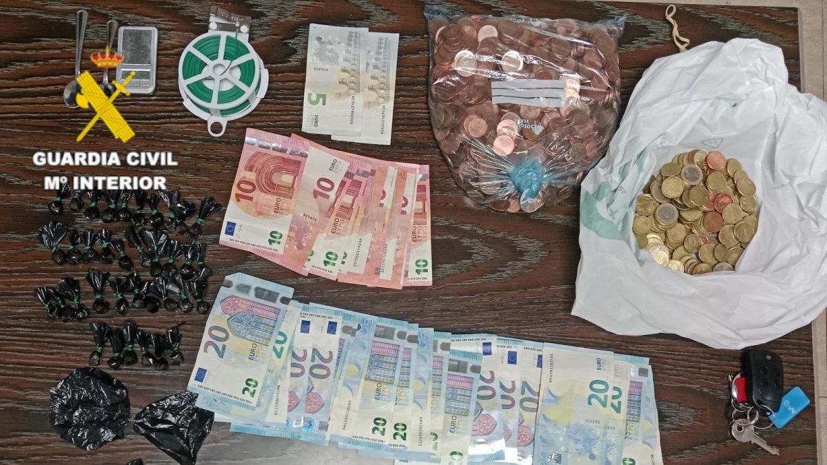 Descubre el Impactante Falso Bar en Burriana: El Peculiar Plato Estrella de Cocaína al Peso