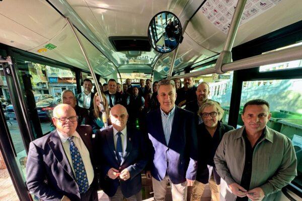 Inauguración de la nueva línea de autobús que une La Nucía, l'Alfàs y Altea: un avance histórico para la movilidad regional