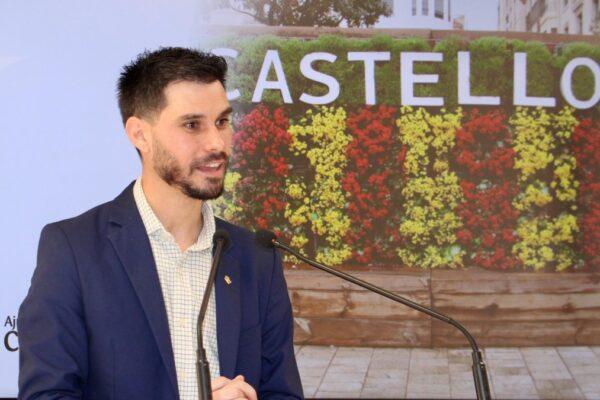 Renuncia del Concejal de Movilidad en Castellón: PP Acusa a la Izquierda de "Cacería" Tras Escándalo de Multas