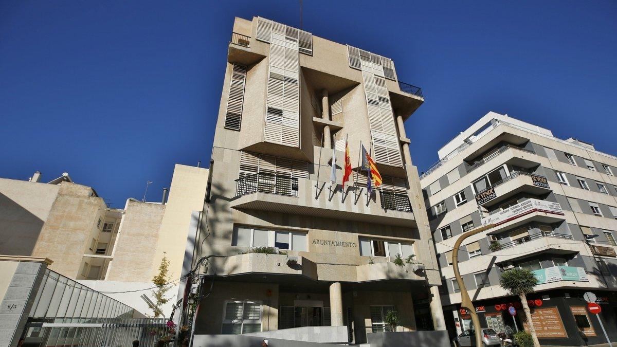 Torrevieja enfrenta el desafío de grandes emergencias: simulacros de seísmos y tsunamis para poner a prueba su preparación