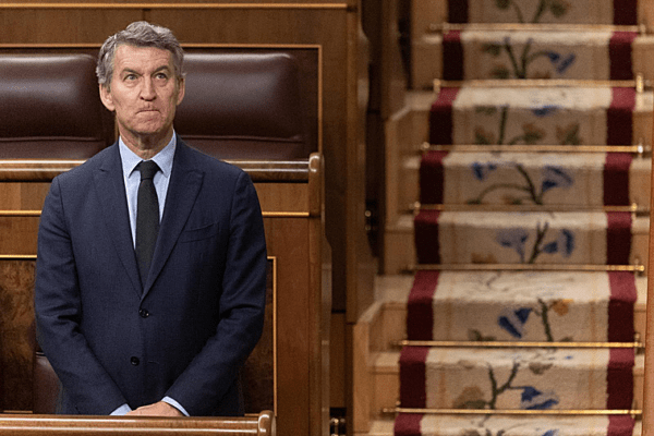 Feijóo Expresa su Descontento por Comparecer en la Comisión de la DANA Antes que Sánchez