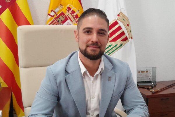 Iván Expósito: "La izquierda teme a Vox por el fin de sus privilegios y chiringuitos"