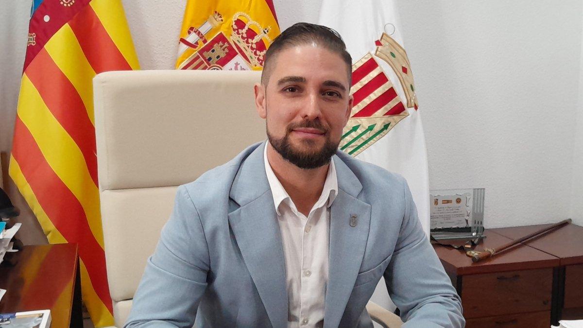 Iván Expósito: "La izquierda teme a Vox por el fin de sus privilegios y chiringuitos"