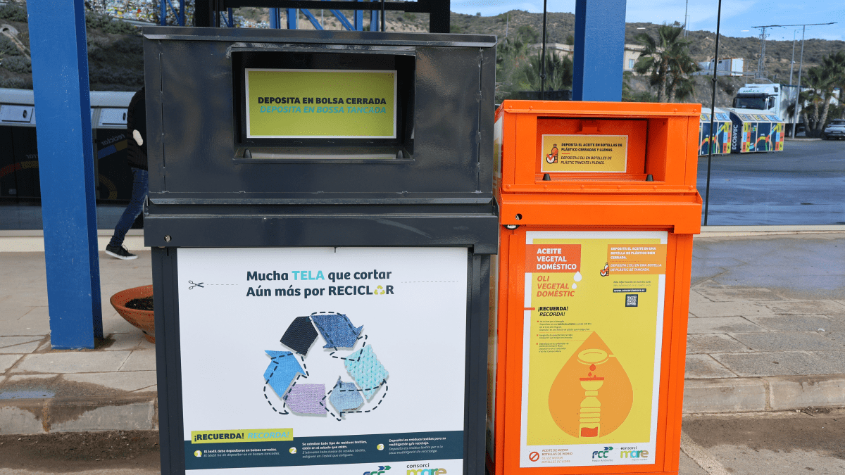 Consorci Mare: Éxito en el Reciclaje con 13 Toneladas de Textil y 2.549 Litros de Aceite Usado Recogidos en Solo Dos Meses