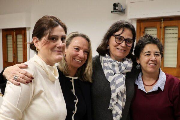 Carmen Bosó, Irene Rubio y el Club Atletismo: Celebrando el Talento Femenino en los Premios "És Dona" de Puçol