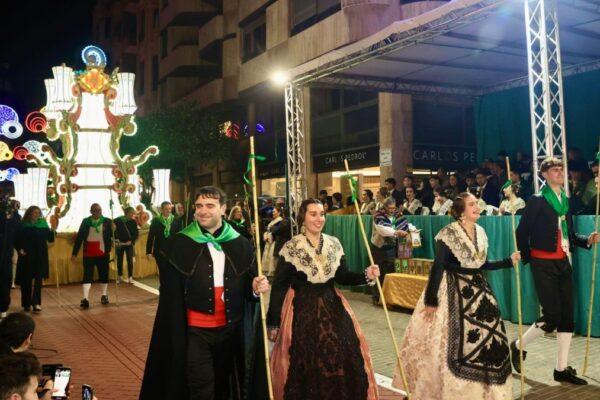 Descubre la Magia del Desfile de Gaiatas en Castellón: La Noche de la Magdalena Brilla con Innovaciones Sorprendentes