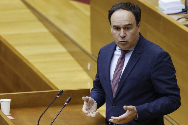 Pérez Llorca impulsa nueva Ley del Suelo para construir 10,000 viviendas públicas en España