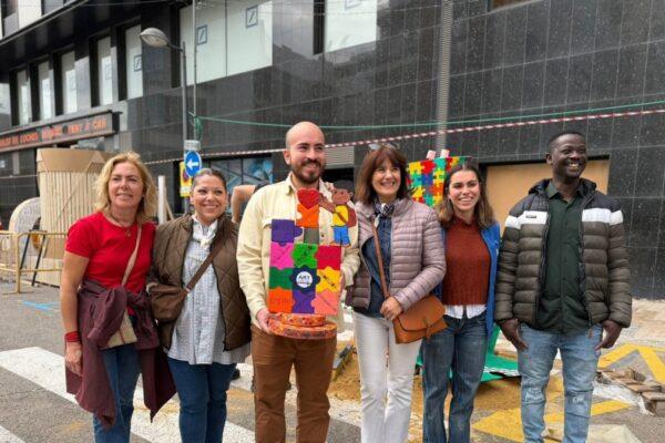 Falla El Palau: Innovación y Inclusión con el Primer "Llibret" Artesanal Adaptado a la Diversidad