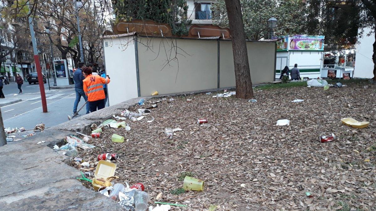 Conflicto en el Centro: Comerciantes se Opone a "Verbenódromos" y Puestos Ambulantes en la Feria del Polígono