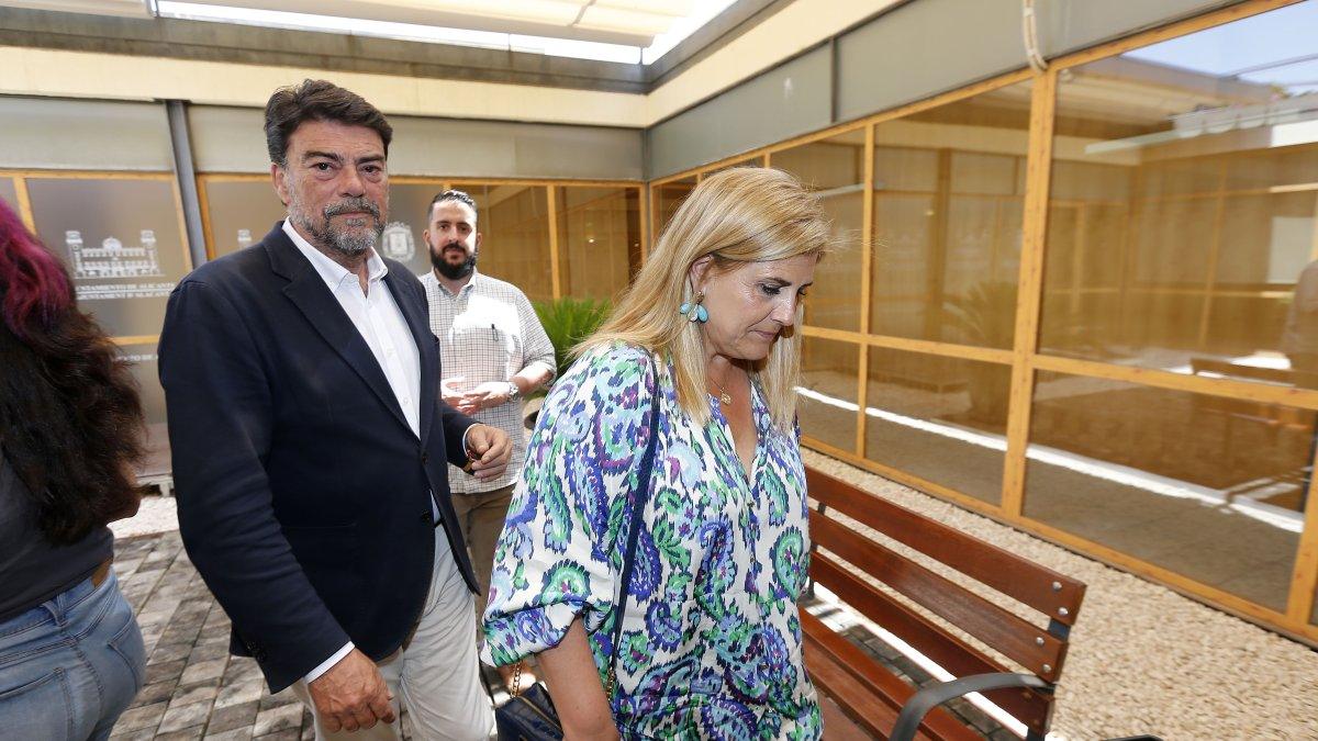 Vox intensifica su postura y convocará a declarar a personal municipal, incluido el alcalde, en la comisión de Les Naus