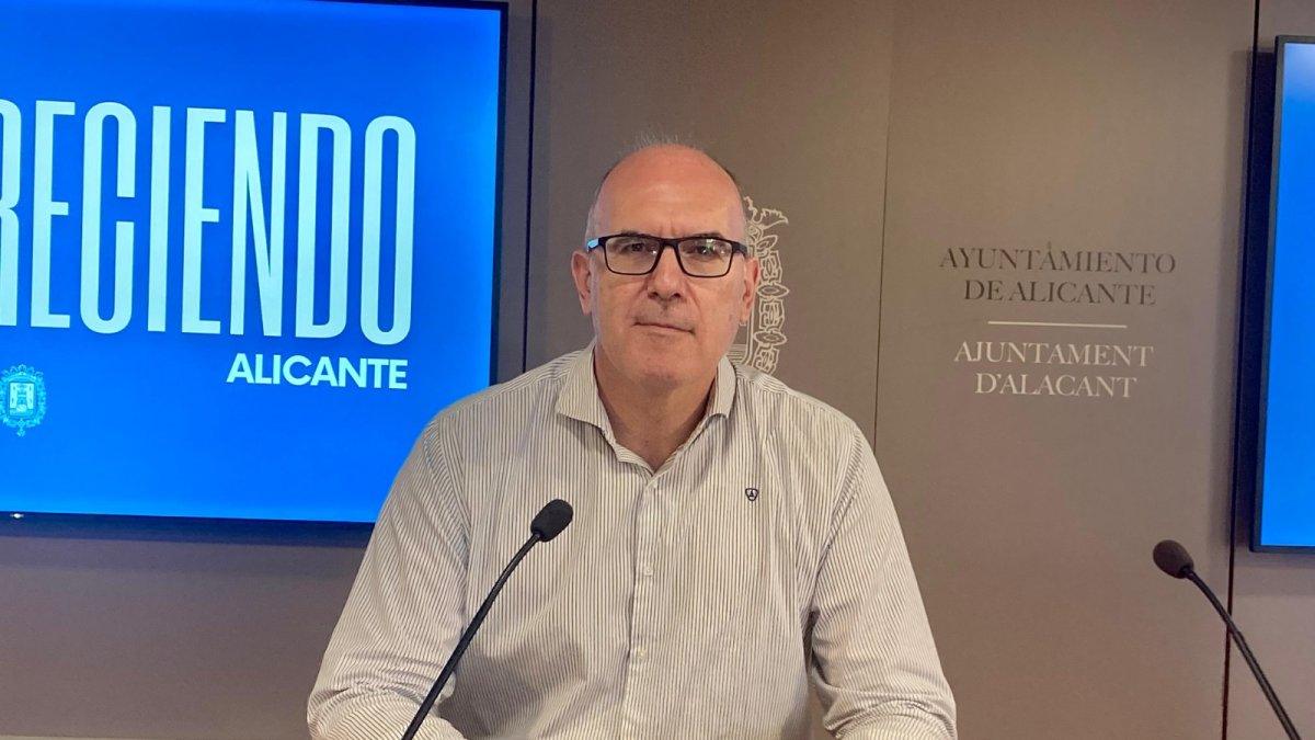 Villar alerta sobre posibles consecuencias judiciales de declaraciones en la comisión municipal de VPP en Alicante