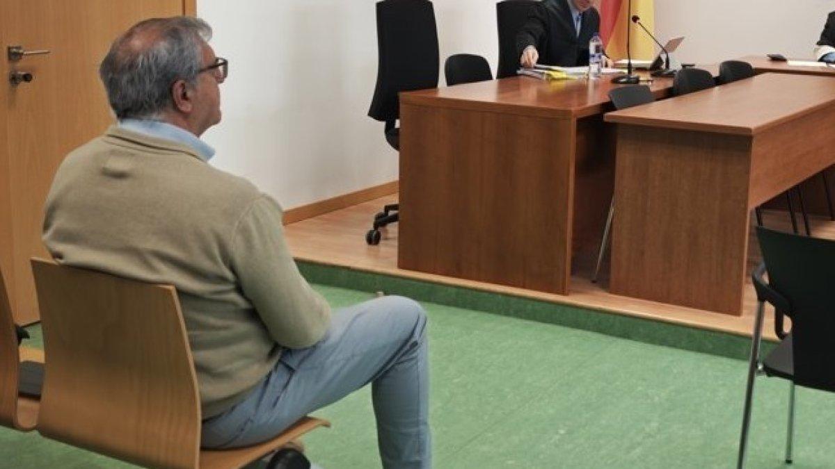Exalcalde de Junts per Agres Compromís enfrenta 3 años de prisión y 12 de inhabilitación por malversación de fondos