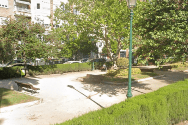 Descubren el cuerpo sin vida de una persona sin hogar en el corazón de Valencia