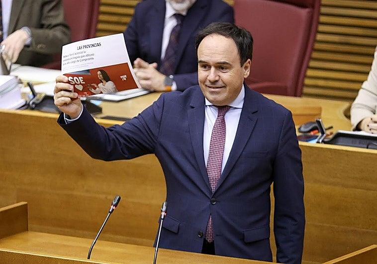 Pérez Llorca denuncia a Compromís y PSPV por encubrir el escándalo de la vivienda protegida de un ex alto cargo del Botànic