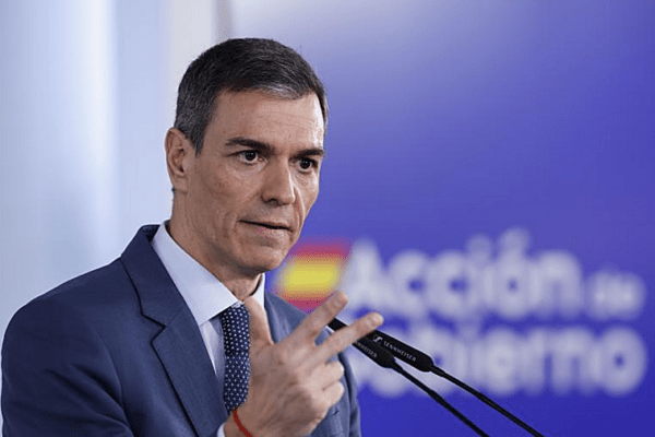 Cuerpo Nombra Nuevo Vicepresidente Primero y Arcadi España Asume el Ministerio de Hacienda