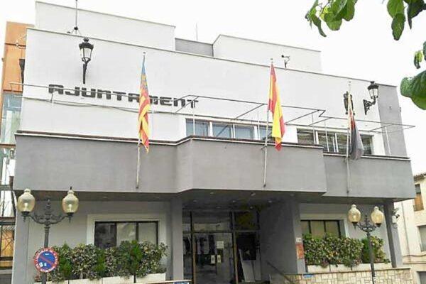 PSOE de Ibi pide al Gobierno de Sánchez que los docentes sean considerados "autoridad pública" tras agresión en Alcoi