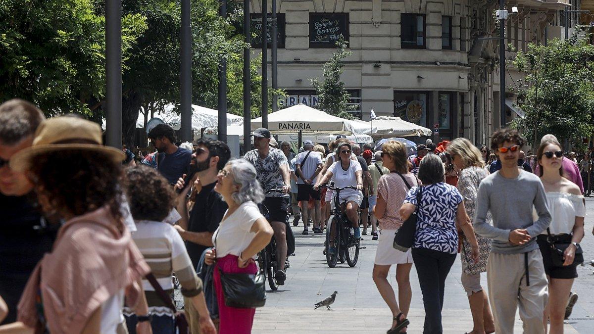 Valencia alcanza un 75% de ocupación hotelera en Semana Santa, consolidándose como destino turístico atractivo