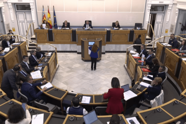 Serna (PP) responde al escepticismo del PSPV sobre la investigación de los bonos comercio: “Podría llevarse una sorpresa”